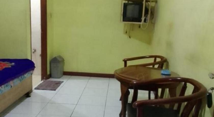 Oyo 93146 Lamin Indah Hotel Пунсак Екстериор снимка